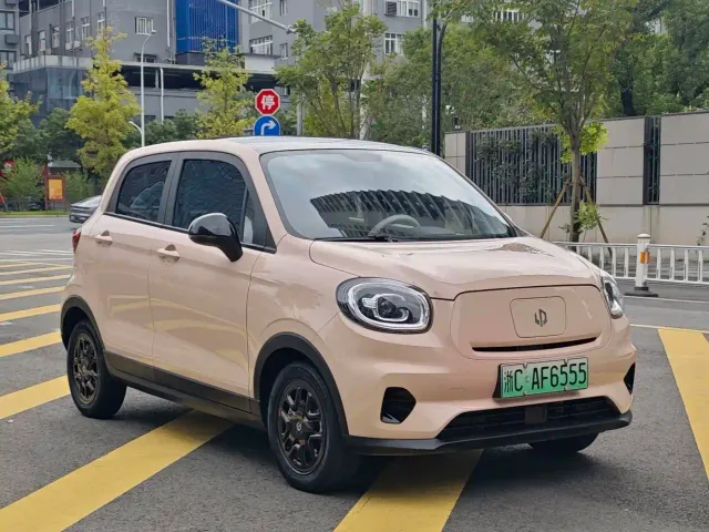 Leapmotor T03 — Фото автомобиля 7