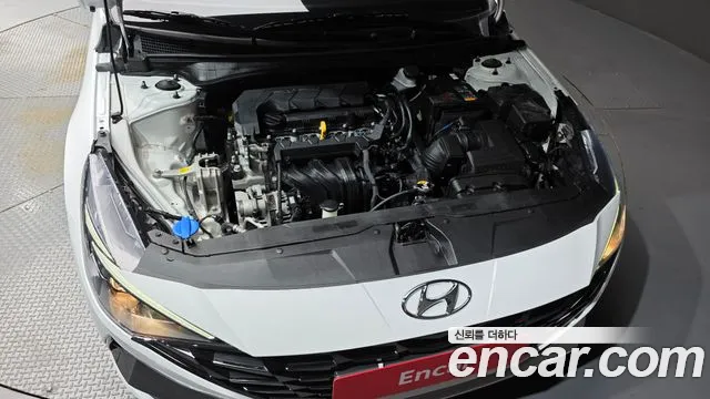 Hyundai Avante CN7 — Фото автомобиля 6