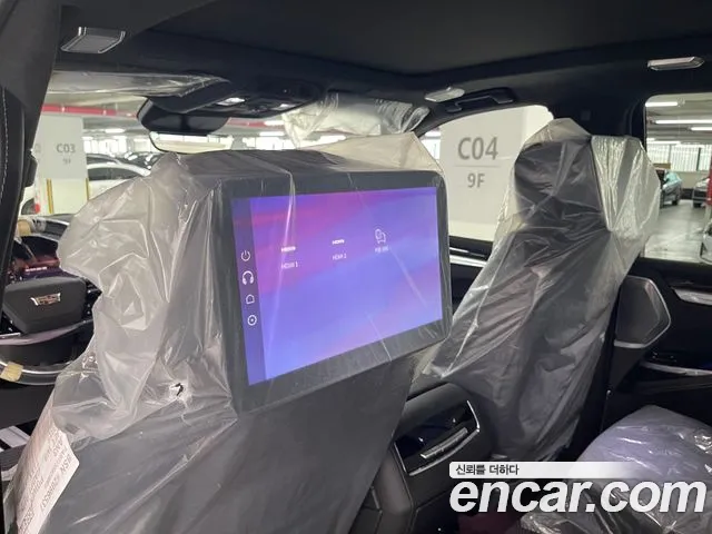 Cadillac Escalade Generation 5 — Фото автомобиля 17