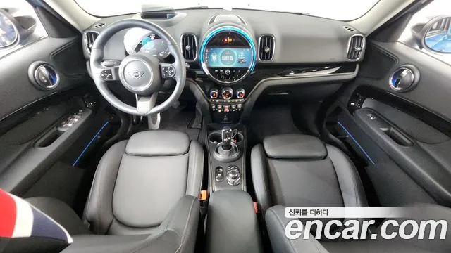 MINI Countryman — Фото автомобиля 10