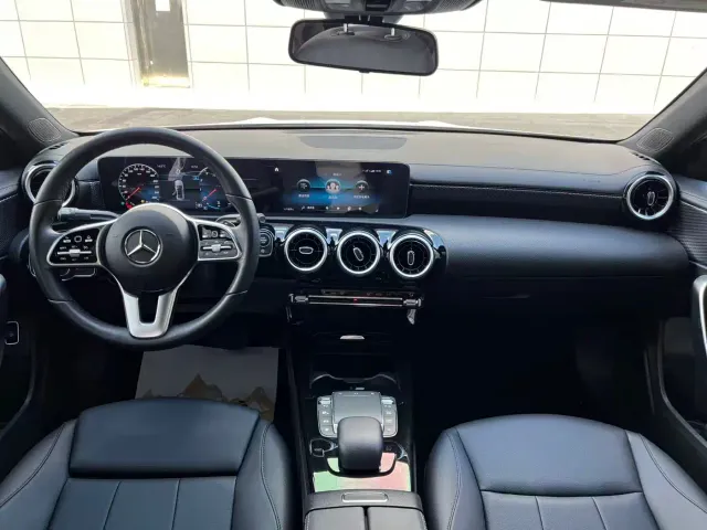 Mercedes-Benz A-Class — Фото автомобиля 9