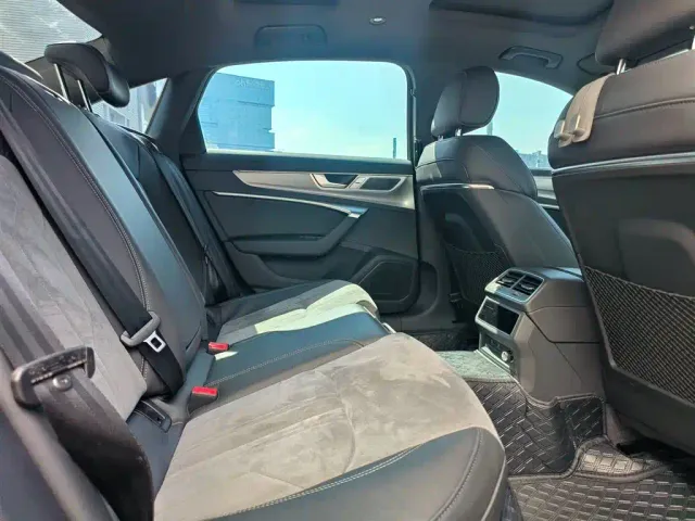 Audi A6L — Фото автомобиля 6