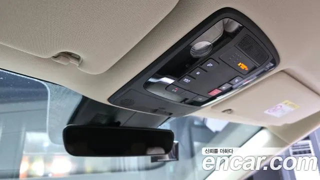 Kia Canival Carnival 4 поколение Дизель 9 мест Hi-Limousine — Фото автомобиля 23