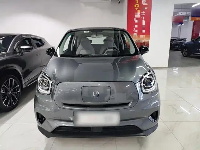 Leapmotor T03 — Фото автомобиля 2