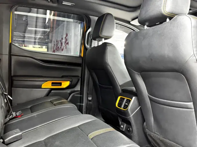 Ford Ranger — Фото автомобиля 10