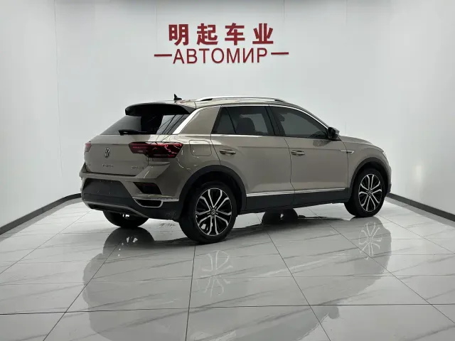 Volkswagen T-Roc — Фото автомобиля 8
