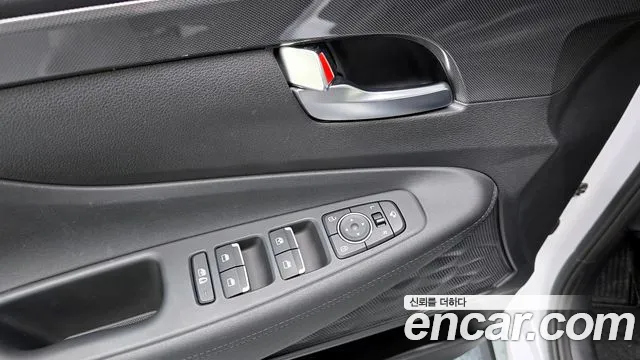 Hyundai Santafe — Фото автомобиля 14
