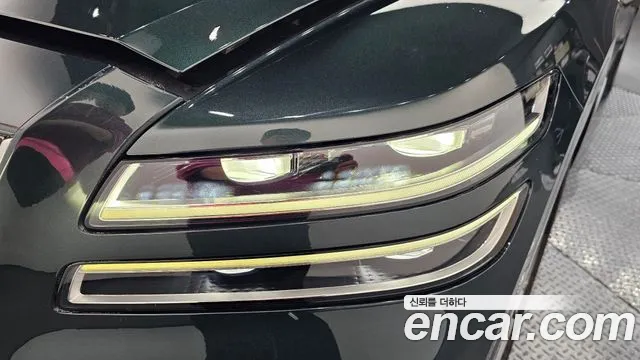 Genesis GV80 2.5T Бензин AWD — Фото автомобиля 14