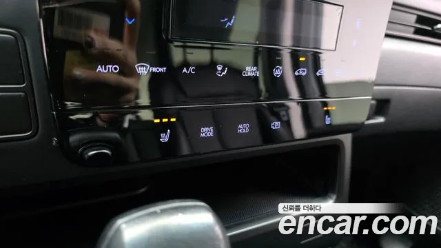 Hyundai Staria — Фото автомобиля 16