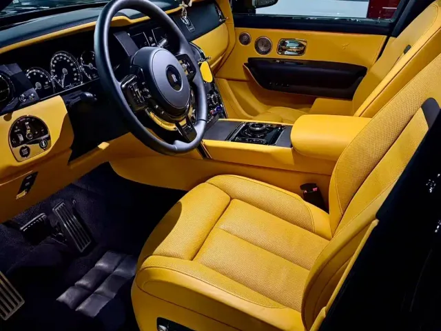 Rolls-Royce Cullinan — Фото автомобиля 5