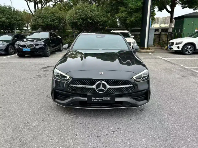 Mercedes-Benz C-Class — Фото автомобиля 2