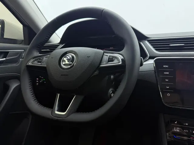 Skoda Superb — Фото автомобиля 13