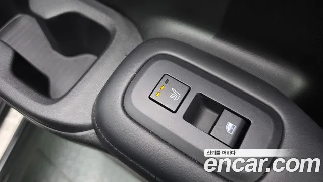 Hyundai Santa Fe MX5 — Фото автомобиля 21