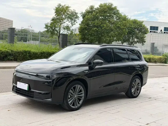 Фотография автомобиля — Leapmotor C16