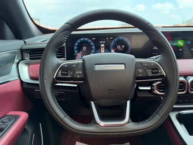 Jetour X70 Plus — Фото автомобиля 10