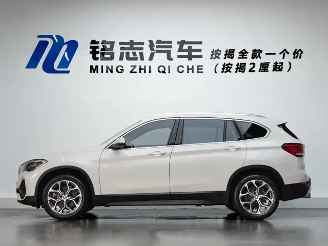 BMW X1 — Фото автомобиля 4