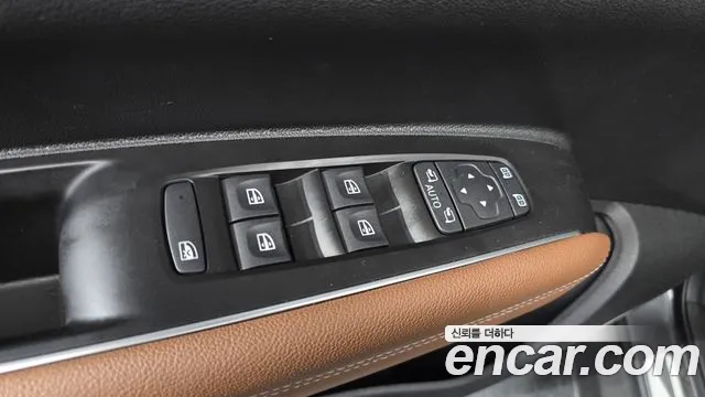 Renault-KoreaSamsung QM6 Новый QM6 2.0 GDe RE Signature 2WD — Фото автомобиля 27