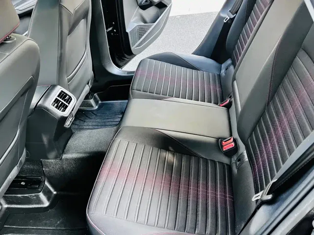 Volkswagen Lavida — Фото автомобиля 16