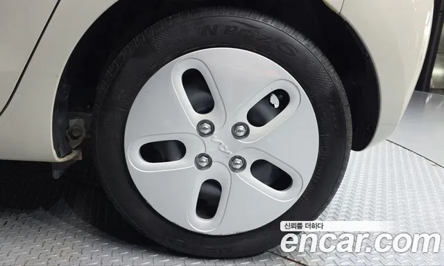 Kia Ray — Фото автомобиля 6