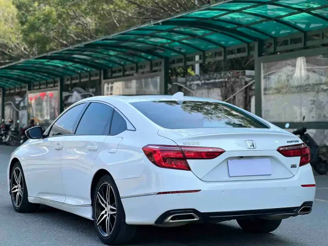 Honda Inspire — Фото автомобиля 16
