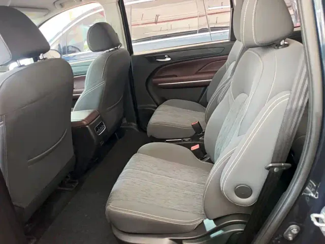 GAC Trumpchi M6 — Фото автомобиля 16
