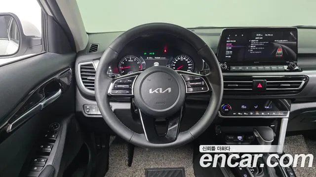 Kia Seltos Seltos Бензин 1.6 турбо 2WD — Фото автомобиля 13