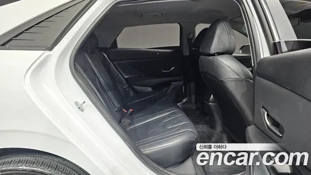 Hyundai Avante — Фото автомобиля 29