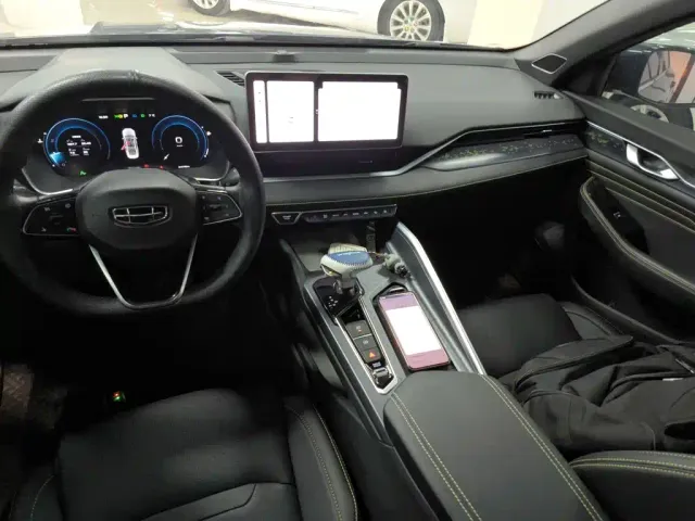Geely Xingrui — Фото автомобиля 13