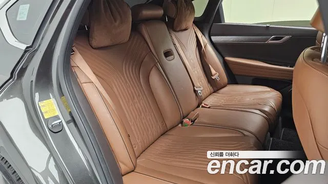 Genesis G80 Бензин 2.5 турбо AWD — Фото автомобиля 12