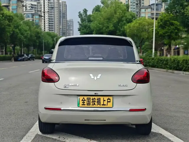 Wuling Bingo — Фото автомобиля 5