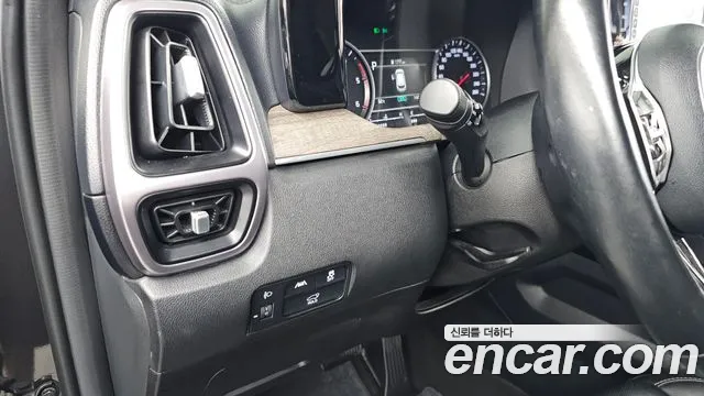 Kia Sorento Sorento 4-е поколение Дизель 2.2 4WD — Фото автомобиля 24