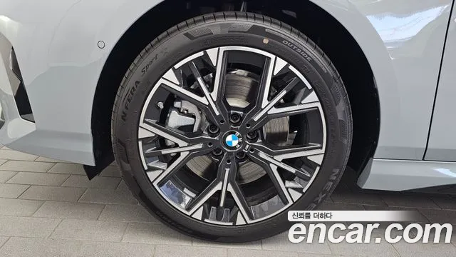 BMW 1 Series F70 — Фото автомобиля 5
