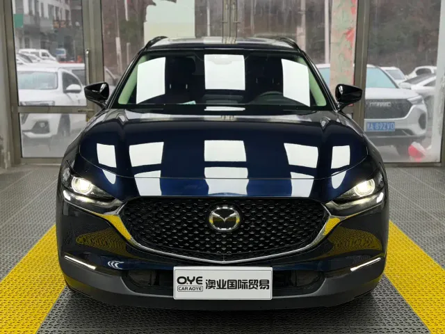 Mazda CX-30 — Фото автомобиля 2