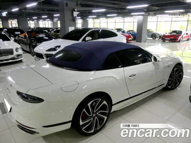 Bentley Continental — Фото автомобиля 5