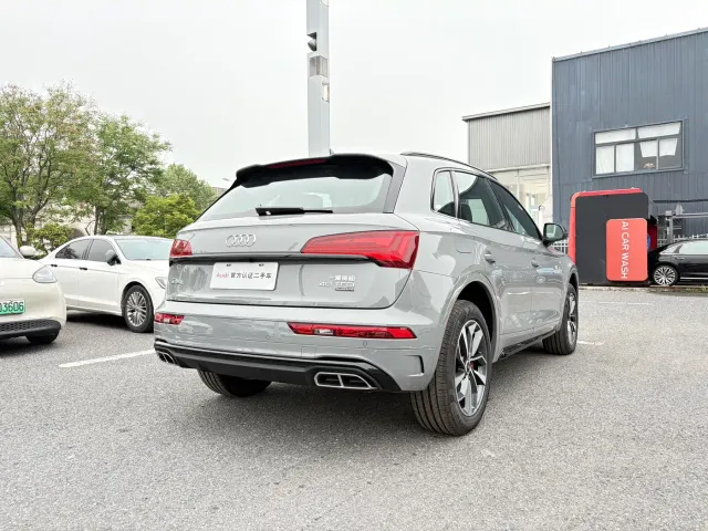 Audi Q5L — Фото автомобиля 5