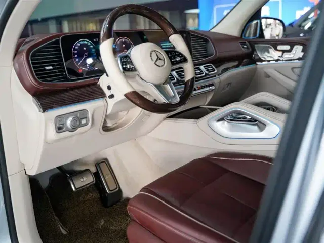 Mercedes-Benz Maybach GLS — Фото автомобиля 2