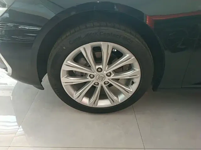 Buick Regal — Фото автомобиля 22