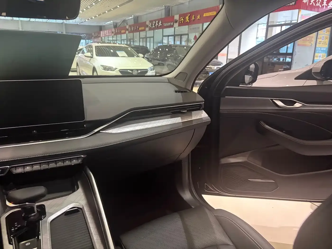 Geely Xing Rui 2021 2.0TD Luxury — Фото автомобиля 13