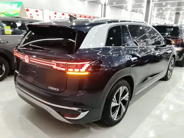 Volkswagen ID.6 CROZZ 2021 Facelift Long Range PRO — Фото автомобиля 6