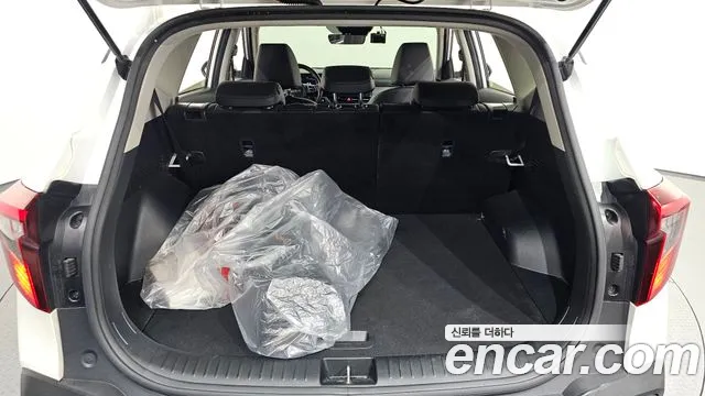 Kia Seltos Новый Seltos Бензин 2.0 2WD — Фото автомобиля 16