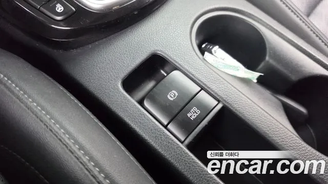 Kia Seltos — Фото автомобиля 27