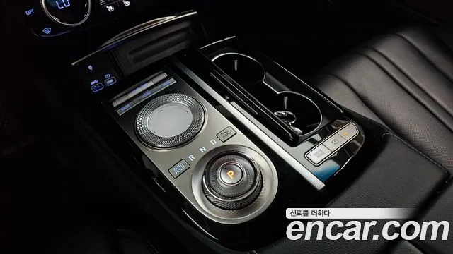 Genesis G80 RG3 — Фото автомобиля 9
