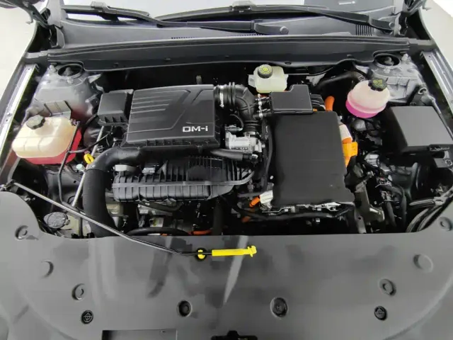 BYD Qin PLUS — Фото автомобиля 6