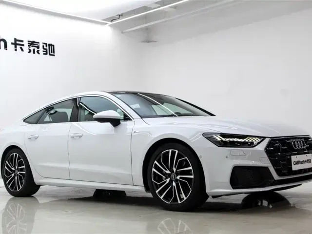 Audi A7 — Фото автомобиля 4