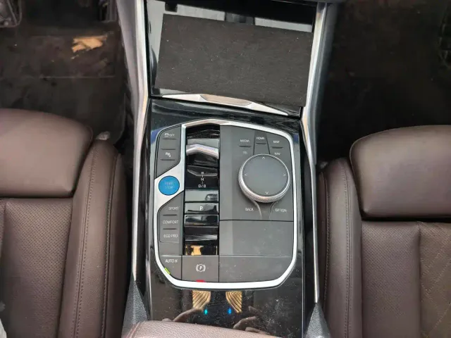 BMW i3 — Фото автомобиля 14