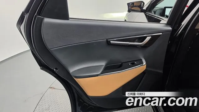 Kia EV6 — Фото автомобиля 25