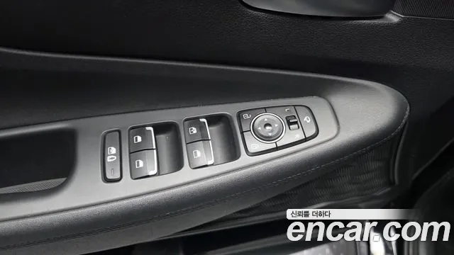 Hyundai Santa Fe Santa Fe (New) — Фото автомобиля 30