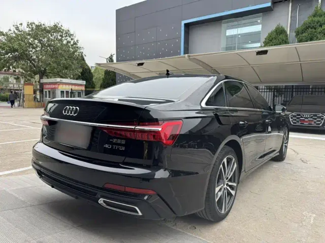 Audi A6L — Фото автомобиля 4