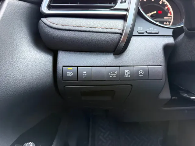 Toyota Camry — Фото автомобиля 23