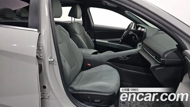 Hyundai AVANTE Новый Avante (CN7) — Фото автомобиля 11